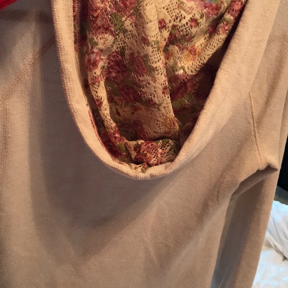 American Rag Sweatshirt - Picture 6 of 6